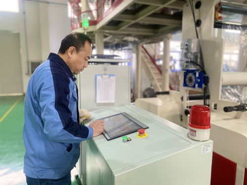 全市首批、雙料唯一 葉心集團新材料中試基地的“實戰型”加速之路